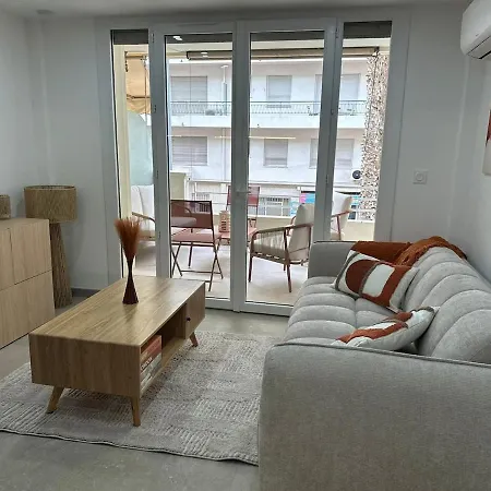 Apartment Luxury Location , Ideally Situated Near Sea
